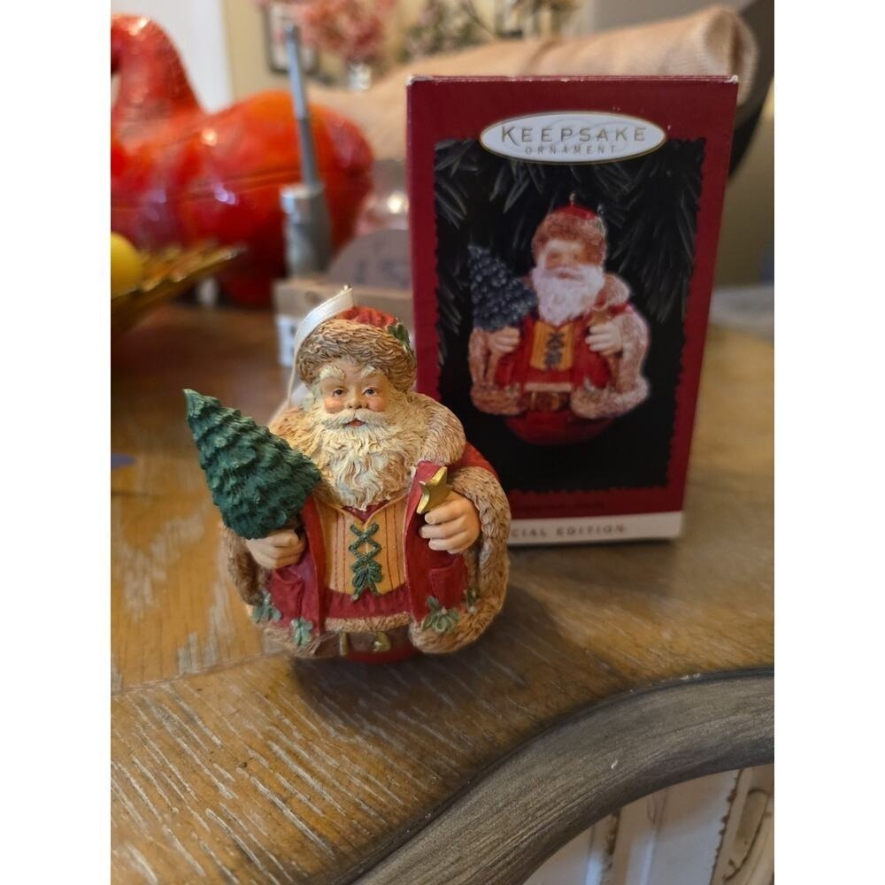 1996 Hallmark Keepsake Ornament Evergreen Santa Special Edition